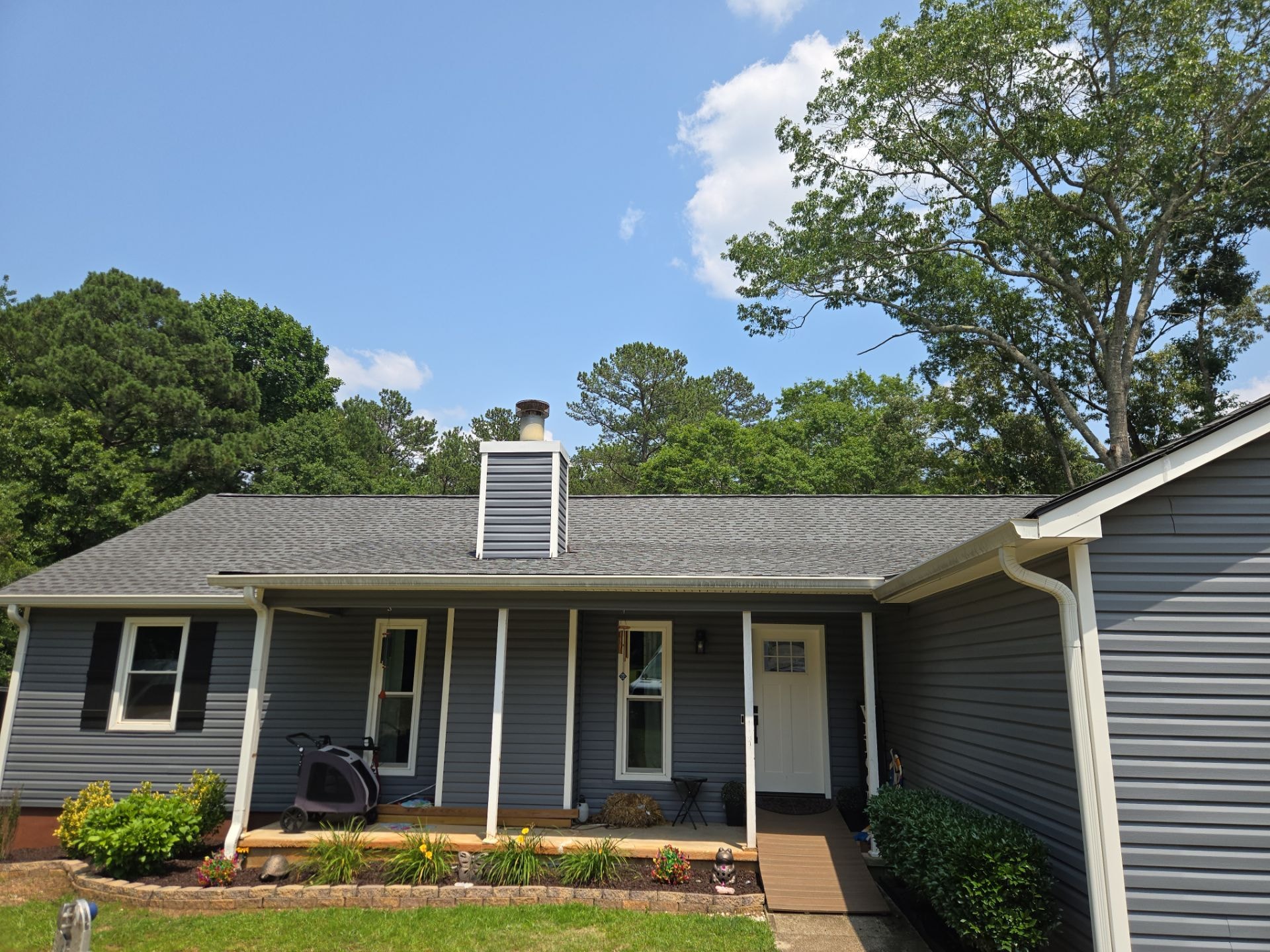 Roof replacement on Ashemoor Ct McDonough GA