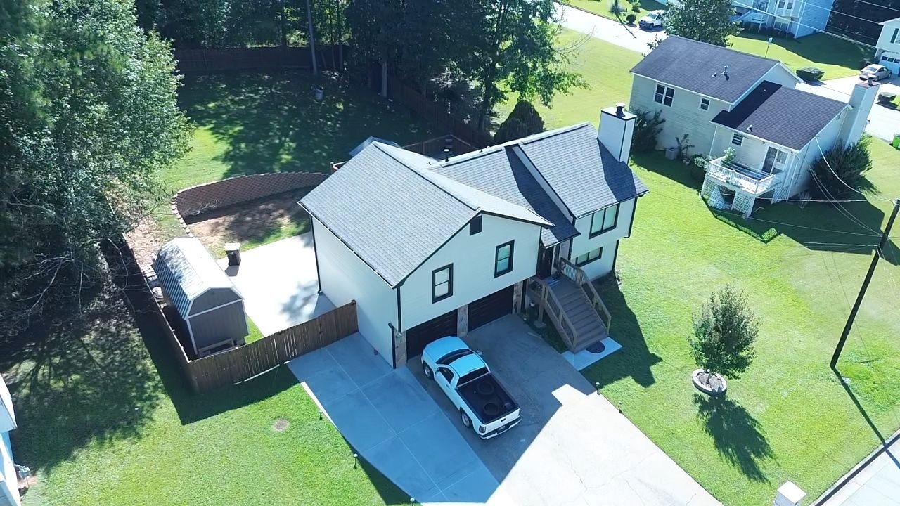 Roof replacement on Littleton Dr Union City GA