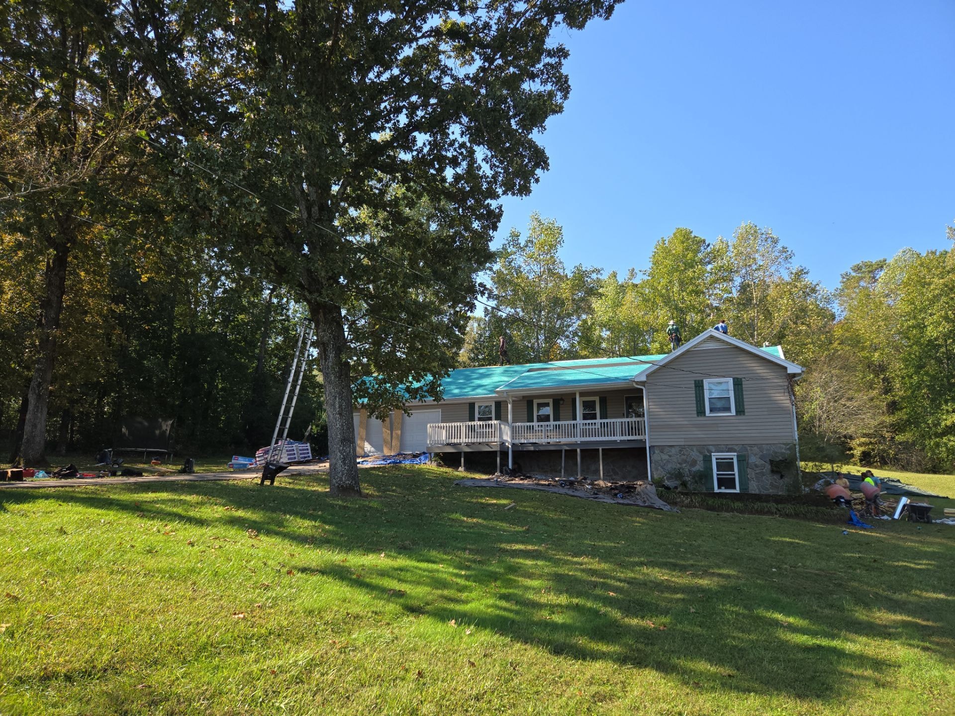 Full roof replacement on Pinecrest Ct Stockbridge GA